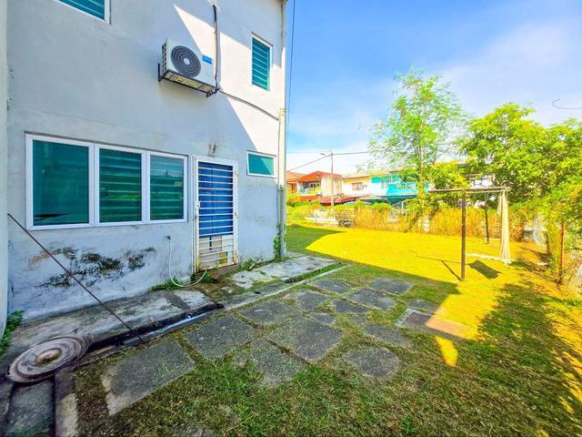FOR SALE Corner DoubleStorey Terrace House Seksyen 17 Shah Alam