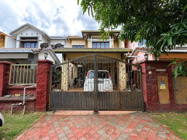 FOR SALE CORNER LOT Double Storey Terrace Taman Sri Andalas Klang