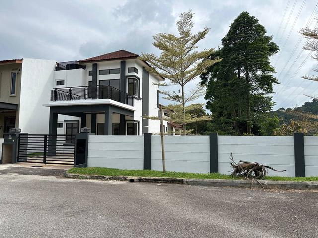 For Sale Corner Lot Semi D Taman Nusa Intan