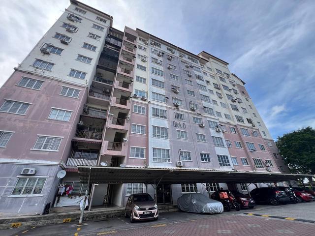 FOR SALE Corner Unit Apartment Bangi Idaman Seksyen 5 Bangi