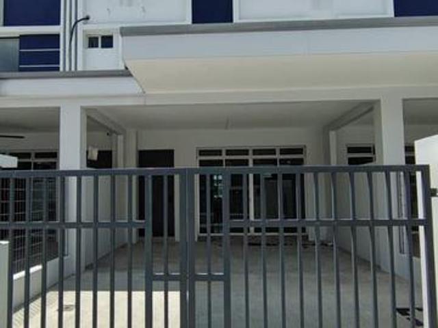 For Sale Dato Onn Perjiranan 14 18x65 Bare unit built 1540sqft