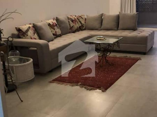 For sale, Diplomatic enclave. Royal Apartments