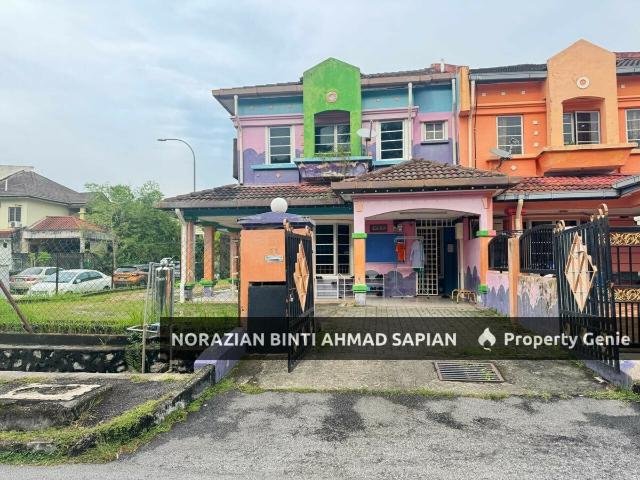For Sale Double Storey Bandar Tun Hussein Onn, Cheras