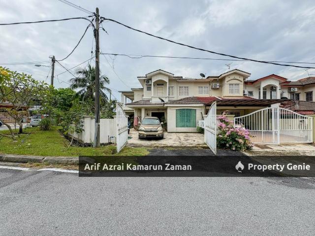 [For Sale] Double Storey Corner Lot, Lestari Perdana 8, Seri Kembangan | 6R3B | RM800,000