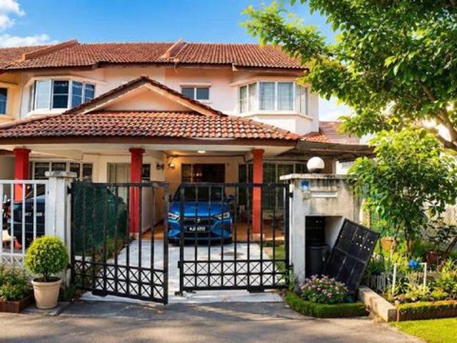FOR SALE Double Storey End Lot BANDAR SUNWAY SEMENYIH