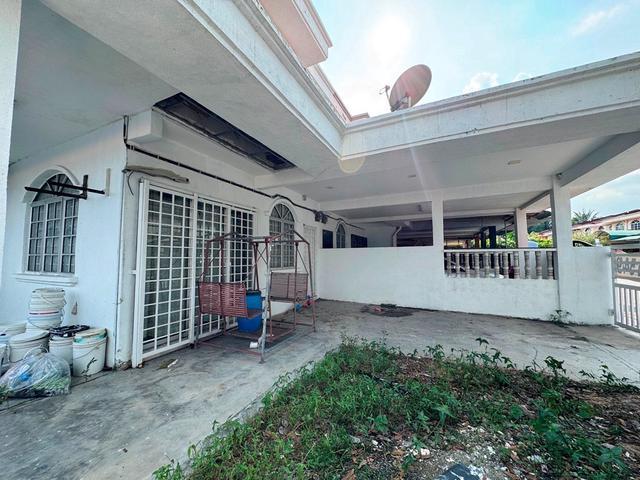 FOR SALE Double Storey End Lot Taman Sentosa Klang