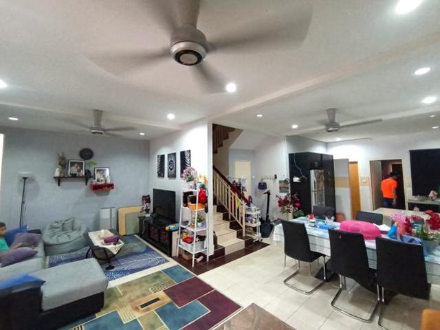For sale Double storey Puteri Nadia Seksyen 5 Kota Puteri