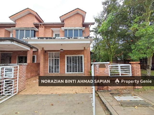 For Sale Double Storey Superlink Taman Alam Budiman, Shah Alam