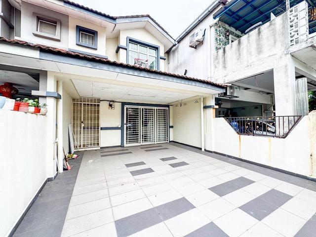 FOR SALE Double Storey Taman Putra Prima Puchong