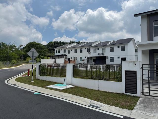 For Sale Double storey terrace Citrine HillsKangkar Pulai Kulai