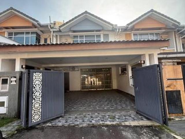 FOR SALE Double Storey Terrace DCempaka SeK 9 Bdr Baru Bangi