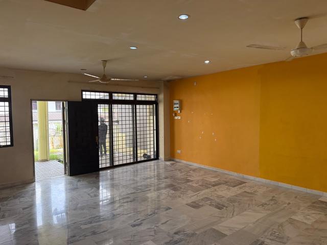 For Sale Double Storey Terrace house At Jln Gangsa Taman Sri Putri Sku