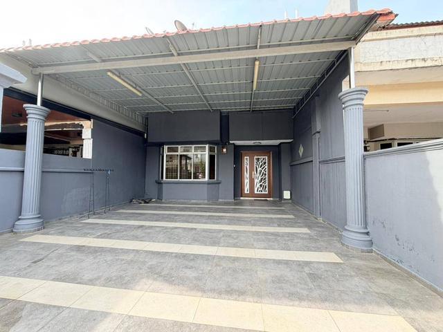 FOR SALE Double Storey Terrace Jalan Jambu Taman Kota Masai