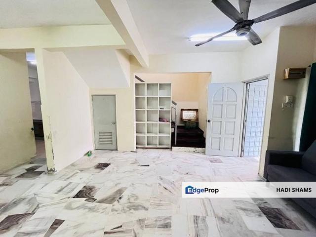 FOR SALE: DOUBLE STOREY TERRACE @ PUNCAK ALAM