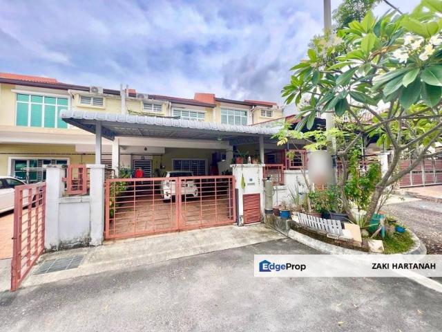 FOR SALE: Double Storey Terrace, Tmn Pelangi 2 Oakberry @ Semenyih