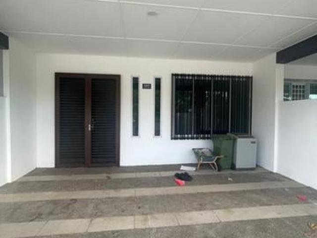 FOR SALE Double Storey Uni Central Terraced House Kota Samarahan