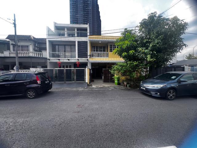For Sale Double story house kolam air