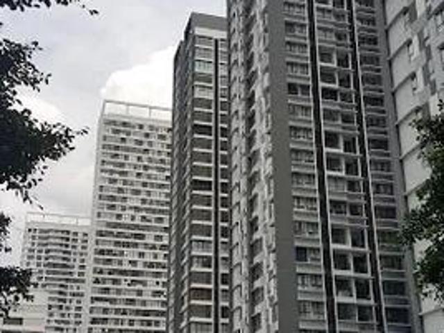 FOR SALE DSara Sentral Service Residence Sungai Buloh