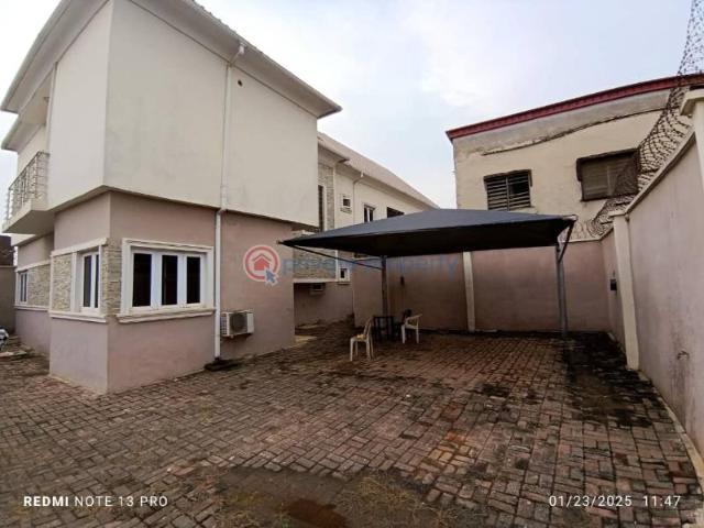 For sale: Duplex Ipaja Lagos PID: 2PCKJZ | Private Property Nigeria