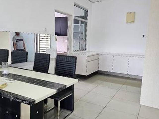 For Sale East Bay Corner Luxury Taman Cahaya Kota Puteri
