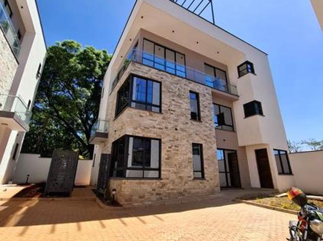 For Sale: Elegant 4 Bedroom Townhouse with Servant’s Quarter SQ – Prime Nairobi Location