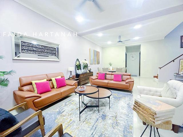 FOR SALE EXTENDED DOUBLE STOREY TERRACE UKIRAN Alam ImpianSelangor