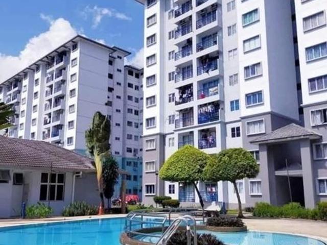 FOR SALE FACING HILLAkasia ApartmentPusat B