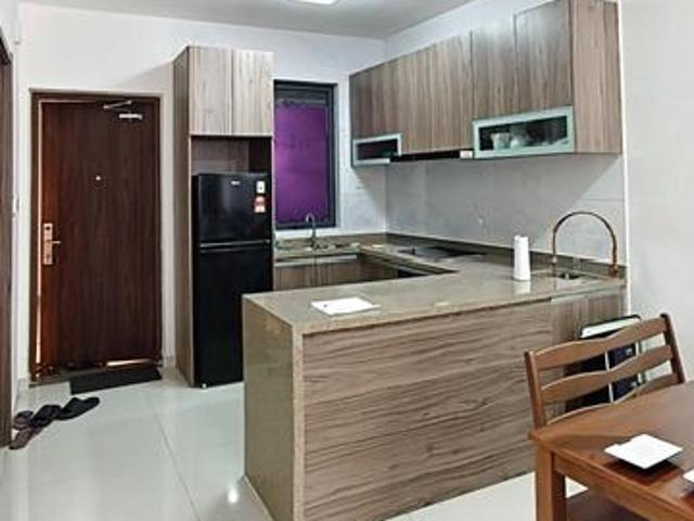 FOR SALE Forest City Ataraxia Park 4 Seaview Condo LShape Kitchen