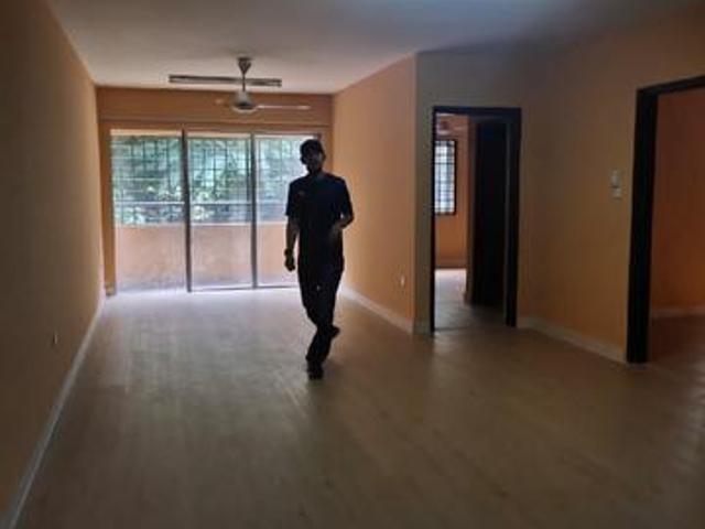For Sale Flora Damansara Apartment Below Market