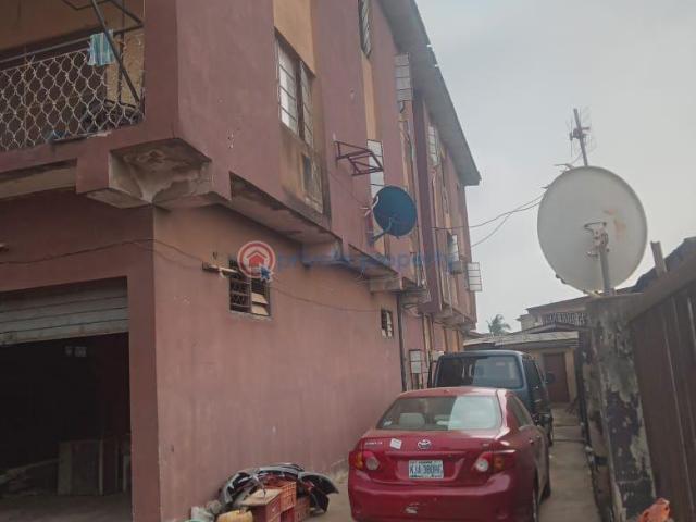 For sale: Flat & Apartment Ifako ogba Lagos PID: 8PCMBE | Private Property Nigeria