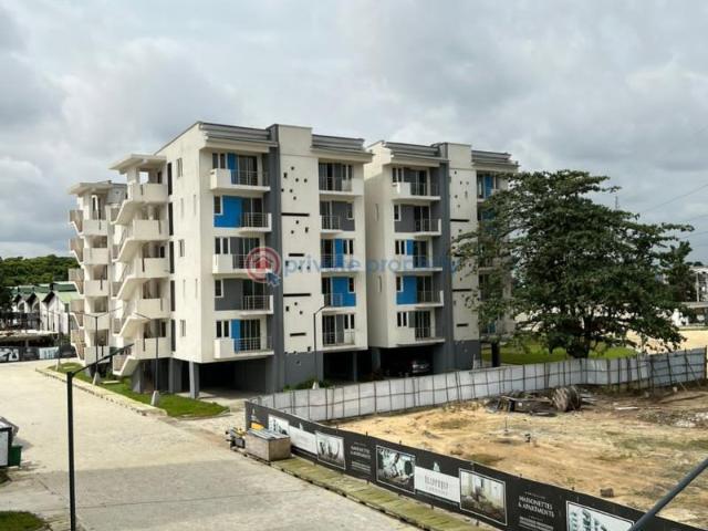 For sale: Flat & Apartment Ilupeju Gardens Yaba Lagos PID: 7PAZNB | Private Property Nigeria