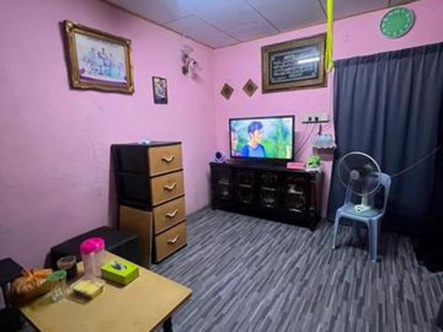 FOR SALE Flat Taman Melor Tampoi Johor Bahru