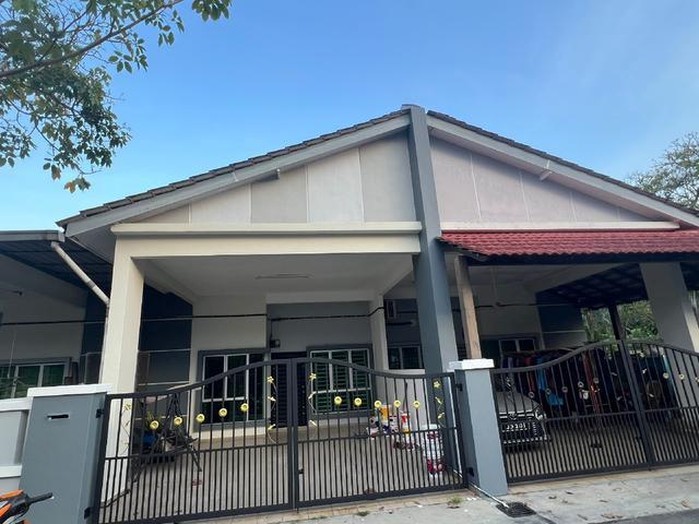FOR SALE FREEHOLD Terrace with Attic in TAMAN INSPIRA Parit Raja