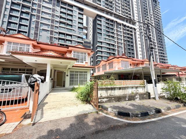 FOR SALE Freehold DoubleStorey House Teluk Kumbar Heights