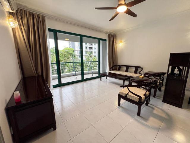 For sale Full loan and cash out unit Straits View Condo Permas