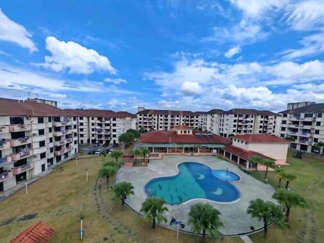FOR SALE Full Loan Skudai Villa Tun Aminah