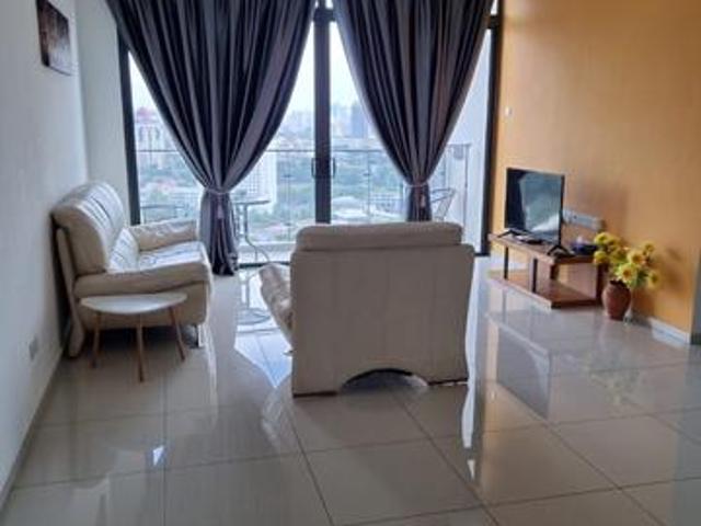 For Sale Fully Furnished Luxury Living Near to LRT