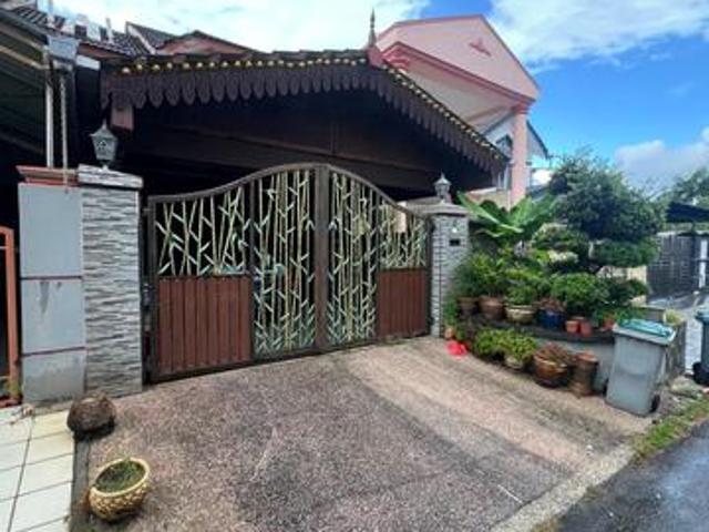 For Sale Fully Renovated Double Storey Taman Sri Pulai Perdana