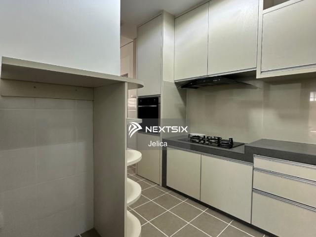 For sale Grand industry centre next to US Pizza facing highway Bundusan area for “sales”: Intermediate unit with high ceiling Fully tenanted Asking price RM1.85m