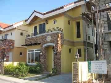 FOR SALE: House Cavite >Bacoor