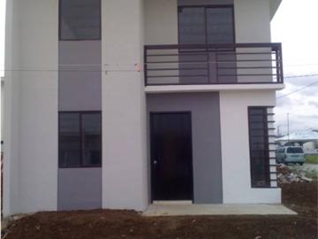 FOR SALE: House Laguna >Calamba