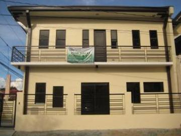 For sale: house rizal >Antipolo