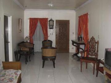 For sale: house rizal >Cainta