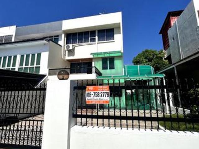For Sale Intermediate Corner Taman Garden Reservoir Phase 2
