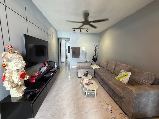 For Sale Johor Jaya Double Storey Low Cost Revonated Unit
