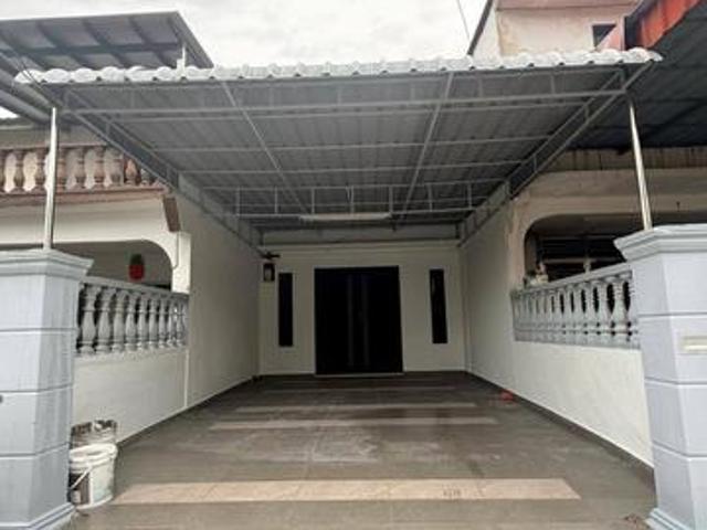 For Sale Johor Jaya 2 Storey Low Cost Size 14 x 55 sqft