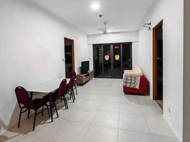 For Sale Kenny Hill 3 Bedroom Unit Facing Swinburne University