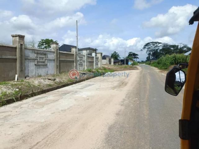 For sale: Land Close To C4i Checkpoint, Eneka, Port Harcourt Rivers PID: 2PAQDB | Private Property Nigeria