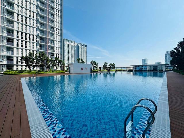For Sale LEVEL 1 Lakefront Homes Cyberjaya