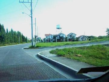 FOR SALE: Lot / Land / Farm Laguna